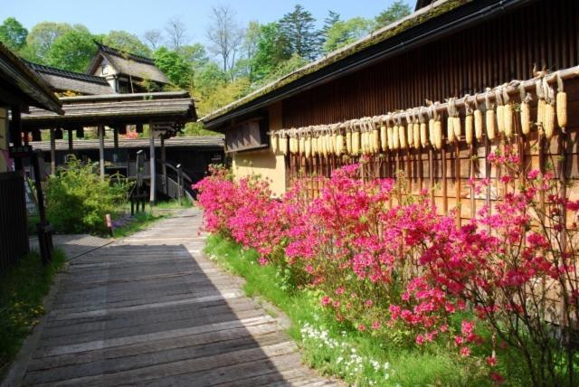 Hatago Higashiagatsuma Экстерьер фото